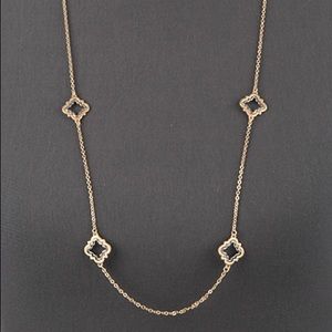 Quatrefoil Two Tone Necklace